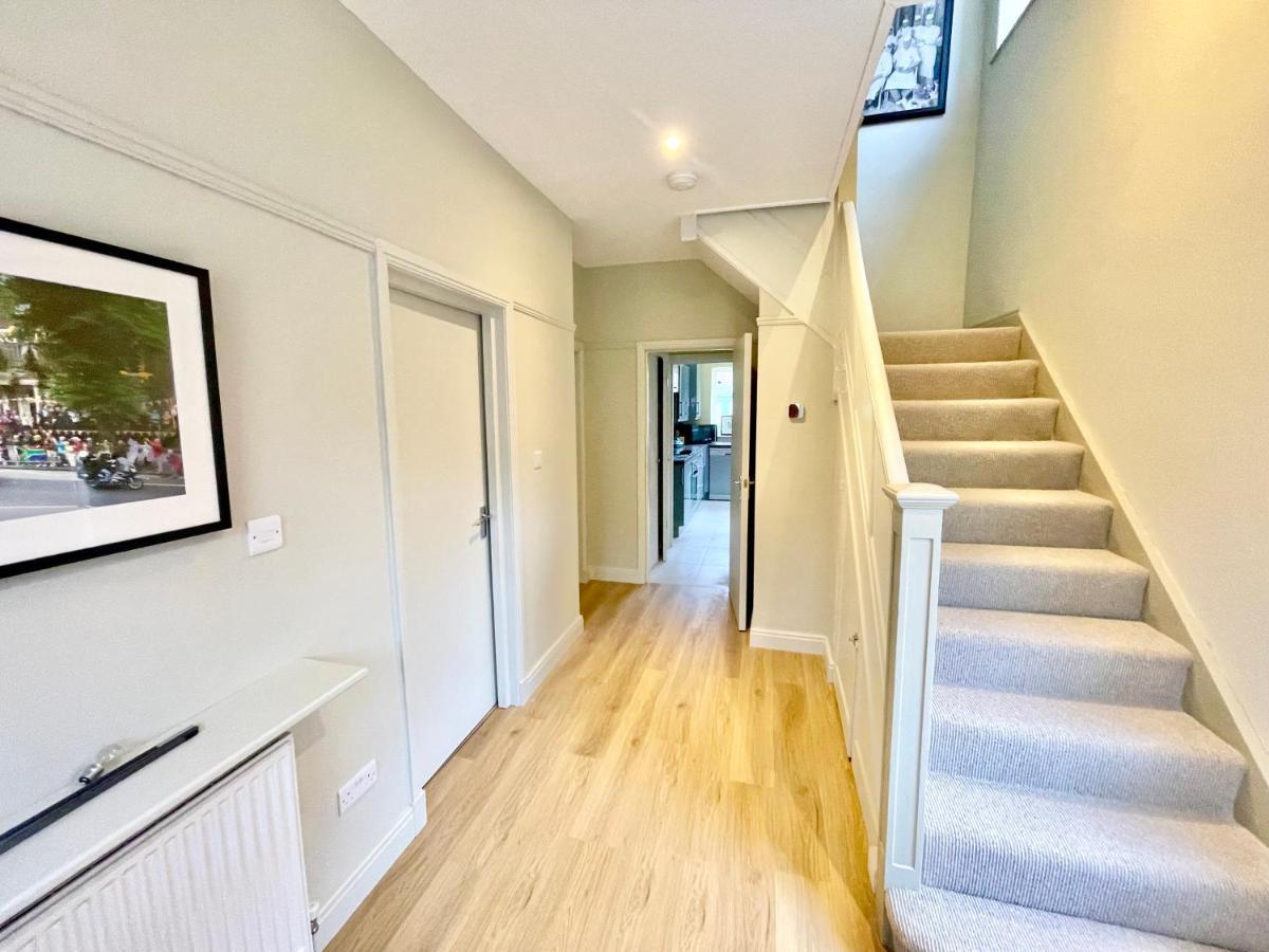 Central Townhouse With Free Off Road Parking And Garden York Exterior photo